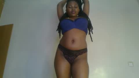 Snapshot of ebony_meeky chatting on September 27, 2025, 5:18 pm ebony_meeky online show from September 27, 2025, 5:18 pm