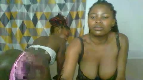 Snapshot of ebony_meeky chatting on October 2, 2025, 6:04 pm ebony_meeky online show from October 2, 2025, 6:04 pm