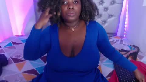 Snapshot of ebony_neighbormoans chatting on September 30, 2025, 3:22 am LINA online show from September 30, 2025, 3:22 am