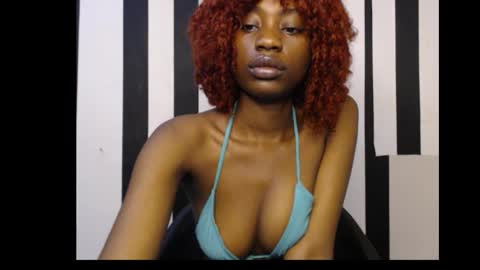 Ella online show from September 30, 2025, 12:21 pm