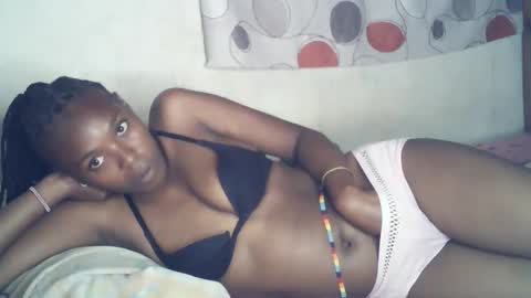 ebony_phoenix12 online show from October 30, 2025, 11:16 pm