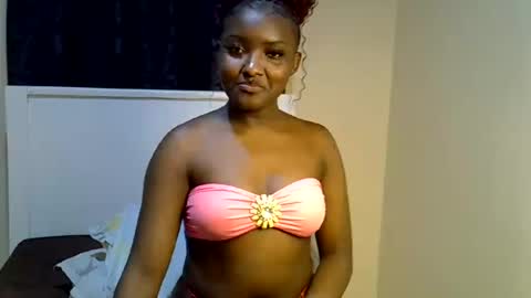Snapshot of ebonybarbieee chatting on July 13, 2026, 7:27 pm Barbie online show from July 13, 2026, 7:27 pm