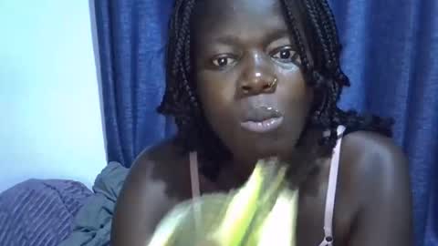 Snapshot of ebonybloom01 chatting on October 1, 2025, 8:20 am ebonybloom01 online show from October 1, 2025, 8:20 am
