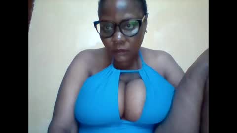 MAMITO online show from September 25, 2025, 8:51 am