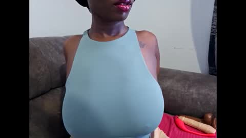 Ebony Melanie online show from November 7, 2025, 11:43 am