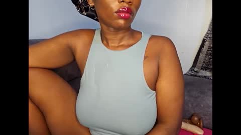 Ebony Melanie online show from November 12, 2025, 11:47 pm