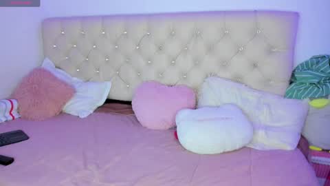 Queen Ebony online show from June 3, 2026, 6:46 pm
