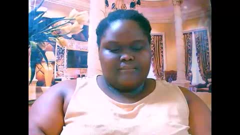 ebonyhotbuns4u2luv online show from September 18, 2025, 10:06 am