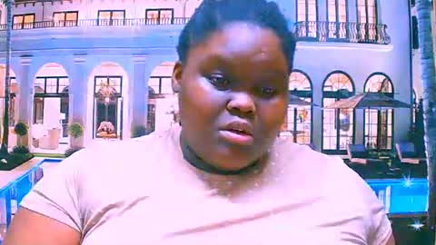 ebonyhotbuns4u2luv online show from September 25, 2025, 7:28 pm
