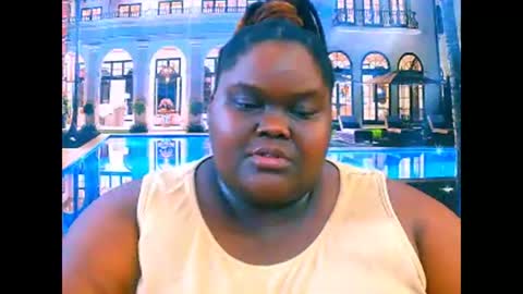 ebonyhotbuns4u2luv online show from April 1, 2026, 1:41 pm