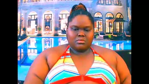 ebonyhotbuns4u2luv online show from April 2, 2026, 5:16 am