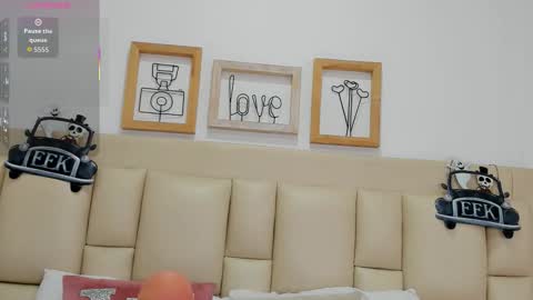 Ludovica online show from October 31, 2025, 4:35 am