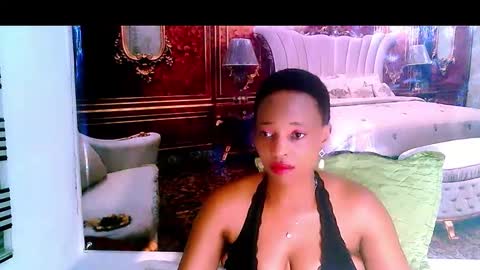 Snapshot of ebonyseductionz chatting on January 28, 2025, 6:39 pm Zammy online show from January 28, 2025, 6:39 pm