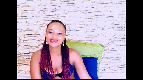 Snapshot of ebonyseductionz chatting on February 27, 2025, 10:42 pm Zammy online show from February 27, 2025, 10:42 pm