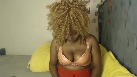 ebonyshiks online show from October 21, 2025, 7:53 am