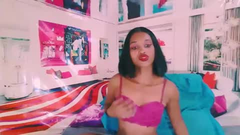 Candy online show from February 14, 2025, 10:17 am