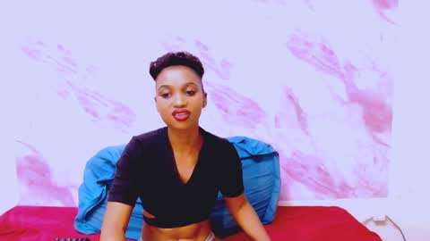 Candy online show from March 12, 2025, 6:22 pm