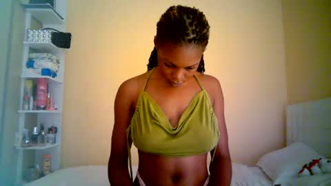 ebonytanqueen online show from July 9, 2026, 7:40 pm