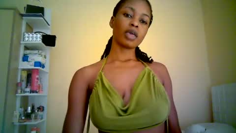 ebonytanqueen online show from July 11, 2026, 9:27 pm
