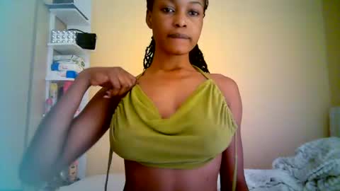 ebonytanqueen online show from July 12, 2026, 10:34 pm