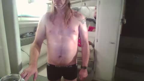 Snapshot of ecko6romeo chatting on December 13, 2024, 9:35 am Tim online show from December 13, 2024, 9:35 am