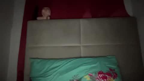 Snapshot of eclipse_doll_xl chatting on September 20, 2025, 8:04 am HELLO online show from September 20, 2025, 8:04 am