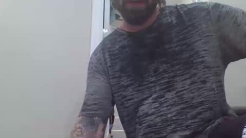 Snapshot of ecproductions14315609 chatting on November 9, 2025, 6:33 am Rock Indigo online show from November 9, 2025, 6:33 am