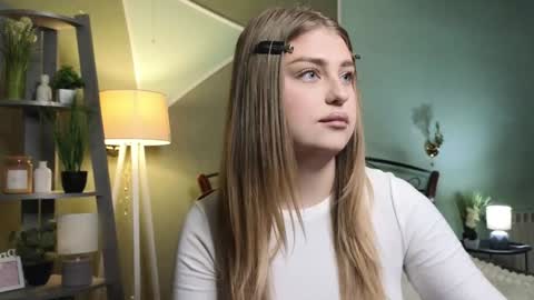 Eda online show from January 19, 2025, 4:04 pm