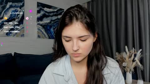 Viola online show from December 2, 2024, 11:45 am