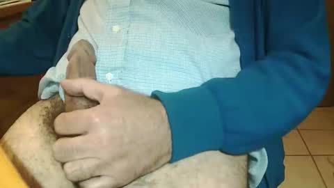 Snapshot of edal1 chatting on March 3, 2026, 7:09 pm edal1 online show from March 3, 2026, 7:09 pm