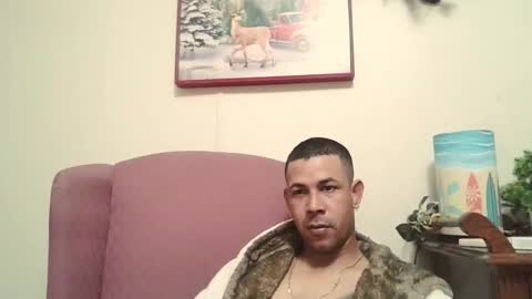 eddgarzay08 online show from April 17, 2026, 6:05 am