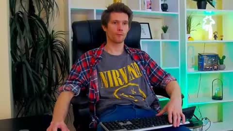 eddie_baker online show from April 17, 2026, 10:35 pm