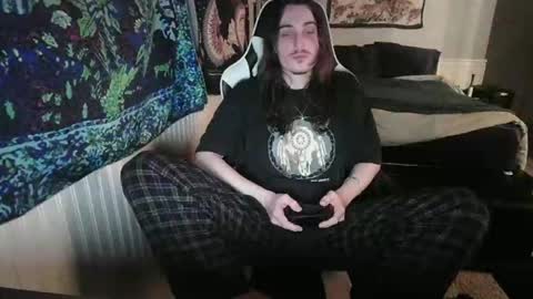 eddy815 online show from February 15, 2026, 10:14 am