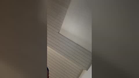 eddythickandjuicy12 online show from April 27, 2026, 9:02 pm