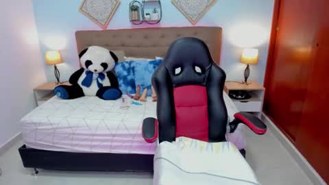 ede online show from November 26, 2025, 5:52 am