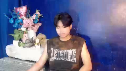 Snapshot of edelcum_xx chatting on December 17, 2025, 2:28 am edelcum_xx online show from December 17, 2025, 2:28 am