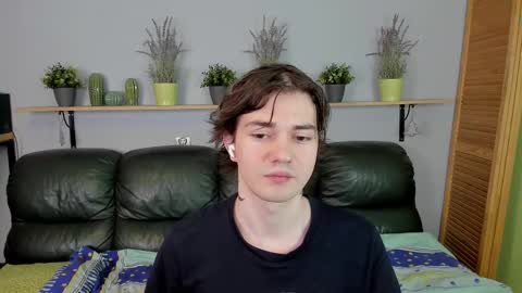 Edgar online show from December 23, 2025, 1:47 am