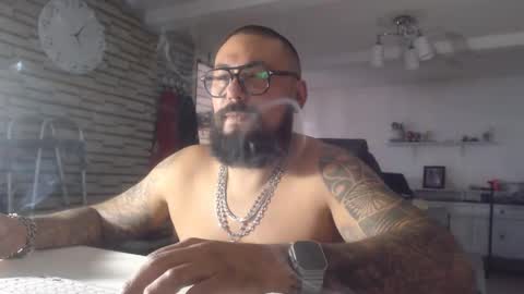 edgarram83 online show from November 8, 2025, 11:03 pm