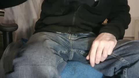 Snapshot of edged_biker chatting on February 13, 2025, 7:21 pm edged biker online show from February 13, 2025, 7:21 pm