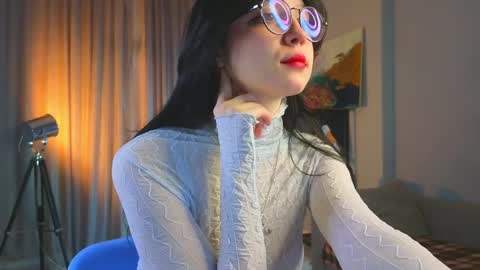 Snapshot of edithbrucker chatting on March 6, 2025, 3:02 am Im Sally  Im new here   lets meet online show from March 6, 2025, 3:02 am