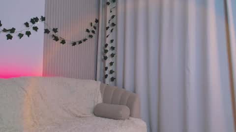 Snapshot of edithgalpin chatting on February 25, 2025, 3:42 am Lisa online show from February 25, 2025, 3:42 am