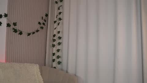 Snapshot of edithgalpin chatting on February 27, 2025, 4:20 am Lisa online show from February 27, 2025, 4:20 am