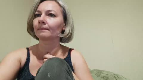 Snapshot of edithmanning chatting on January 4, 2025, 12:38 pm edithmanning online show from January 4, 2025, 12:38 pm