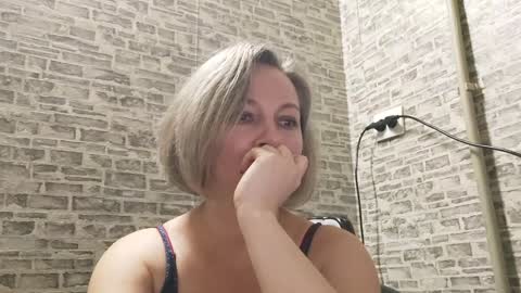 Snapshot of edithmanning chatting on January 6, 2025, 2:25 pm edithmanning online show from January 6, 2025, 2:25 pm