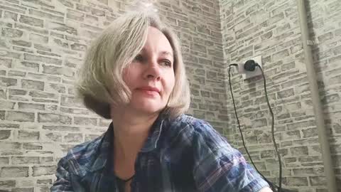 Snapshot of edithmanning chatting on January 9, 2025, 9:37 am edithmanning online show from January 9, 2025, 9:37 am