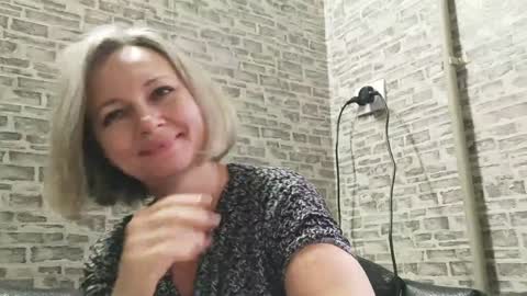 Snapshot of edithmanning chatting on January 16, 2025, 9:05 am edithmanning online show from January 16, 2025, 9:05 am