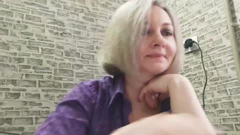 Snapshot of edithmanning chatting on February 3, 2025, 6:34 am edithmanning online show from February 3, 2025, 6:34 am