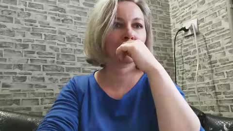 Snapshot of edithmanning chatting on March 6, 2025, 12:41 pm edithmanning online show from March 6, 2025, 12:41 pm