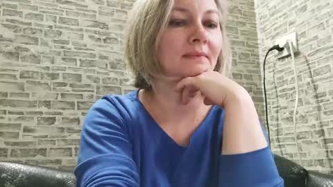 Snapshot of edithmanning chatting on March 11, 2025, 6:10 am edithmanning online show from March 11, 2025, 6:10 am