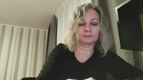 Snapshot of edithmanning chatting on January 15, 2026, 3:27 pm edithmanning online show from January 15, 2026, 3:27 pm